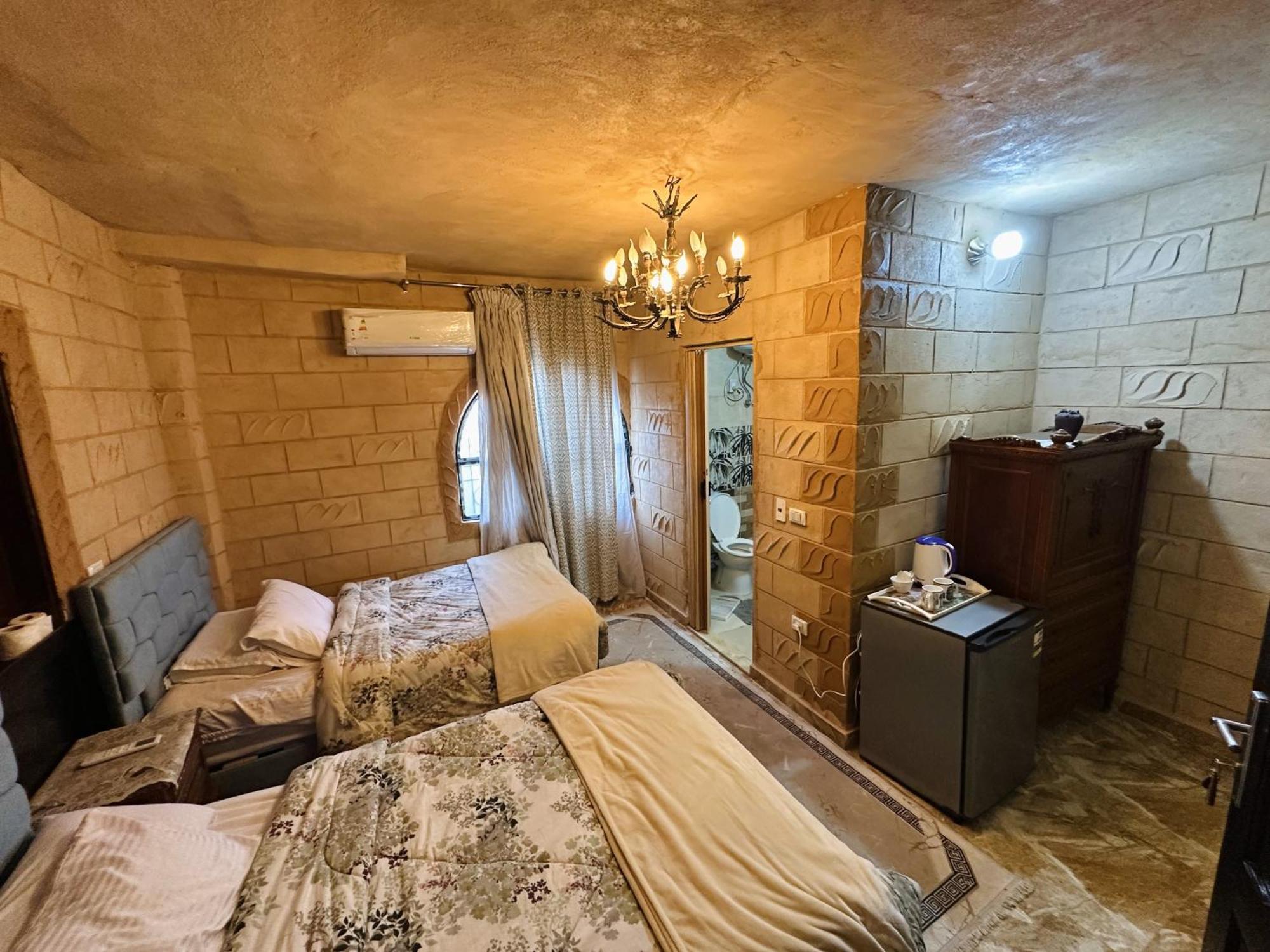 Kafret el-Gabal Chez L'Ami Hotel מראה חיצוני תמונה