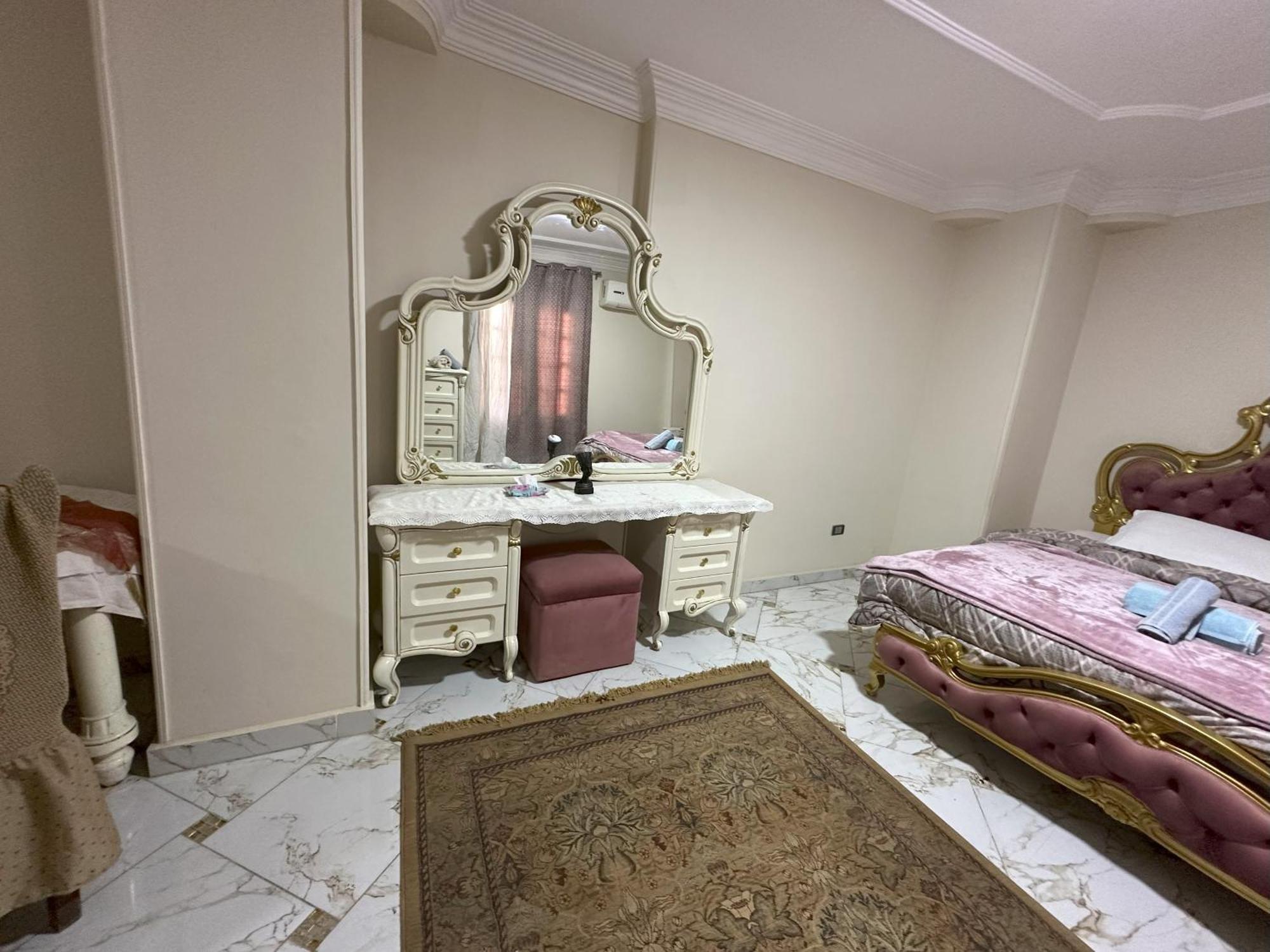 Kafret el-Gabal Chez L'Ami Hotel מראה חיצוני תמונה